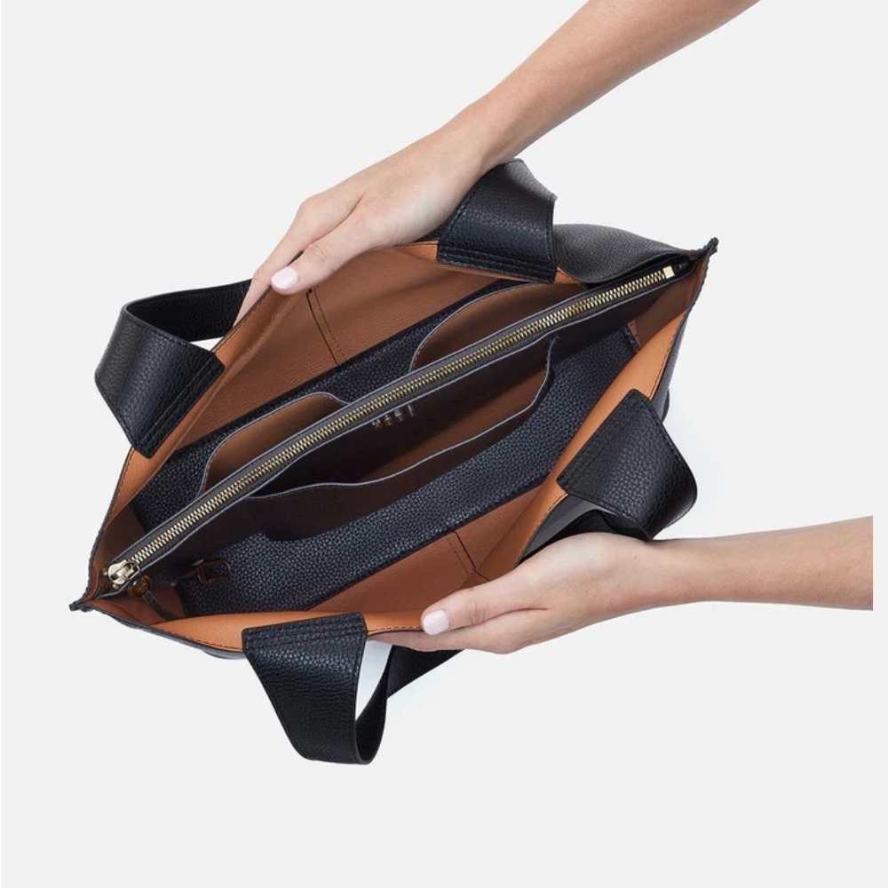 HOBO Vida Black Leather Tote Bag - Picture 3 of 15